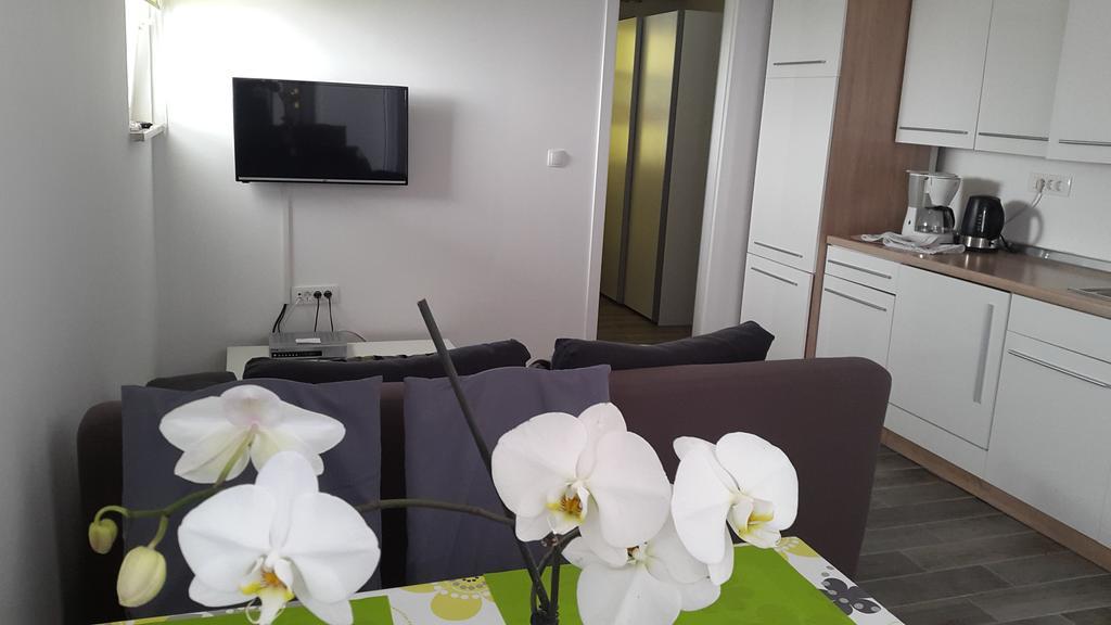New Lux Apartman Kala Porec Exterior photo